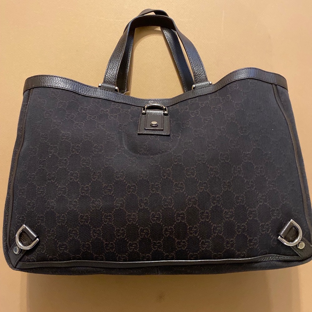 Gucci - Picture 7 of 14
